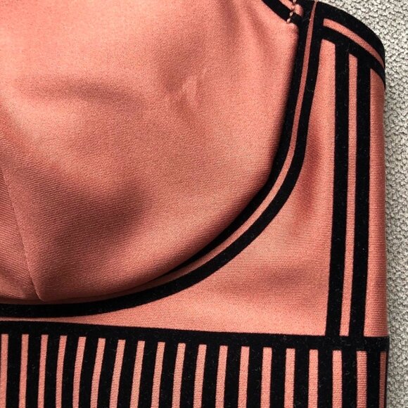 Alo Yoga Set Airlift Line Up Bra And High-Waist 7/8 Line Up Legging Dusty Rose - Picture 5 of 9